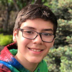 Meet your Posher, Elijah